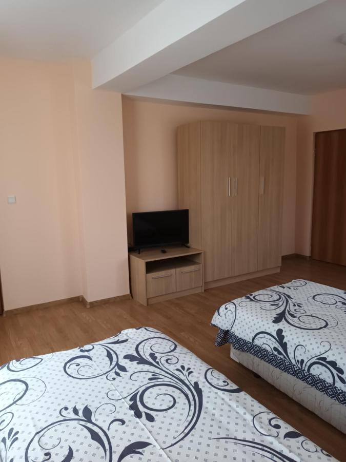 Къща за гости Guest *